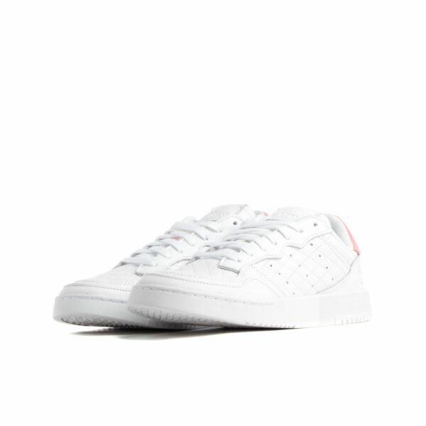 Adidas WMNS SUPERCOURT white female Lowtop jetzt erhältlich auf BSTN.com in Größe 37 1/3